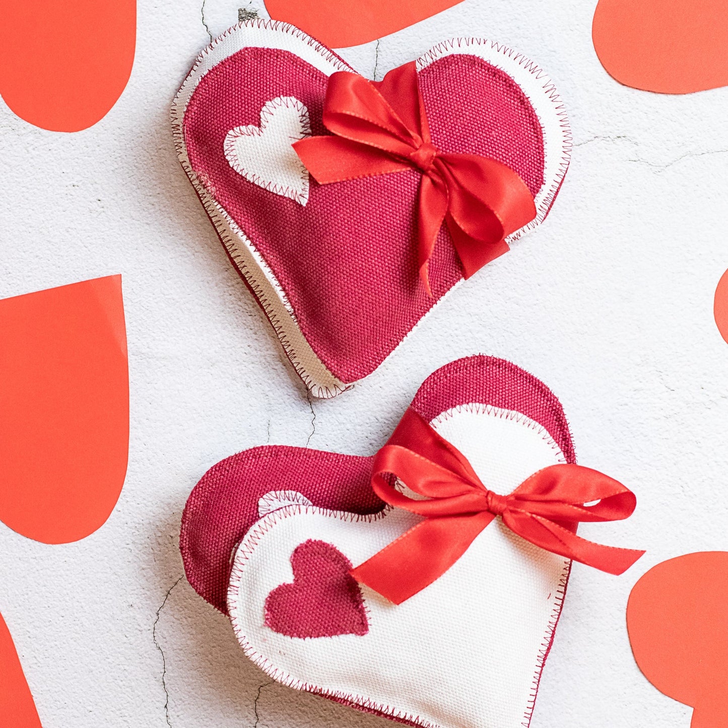 Hundespielzeug Herz Geschenk Valentinstag